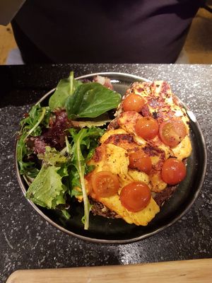 Grilled halloumi at Coffeelabs in Antwerpen