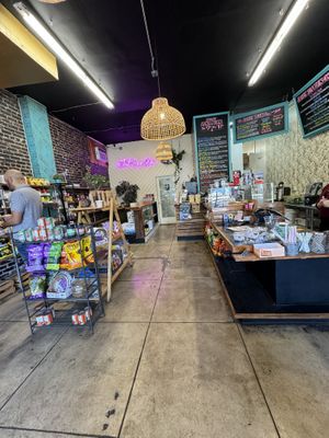  #Veganuary at Glowing Plant Based Eatery in Los Angeles