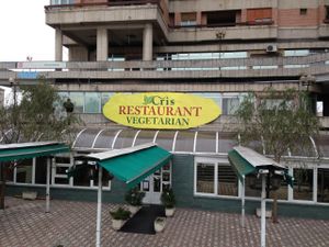 sign at Restaurantul Vegetarian Cris in Oradea