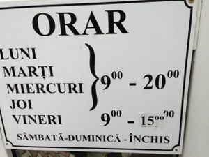 working hours at Restaurantul Vegetarian Cris in Oradea