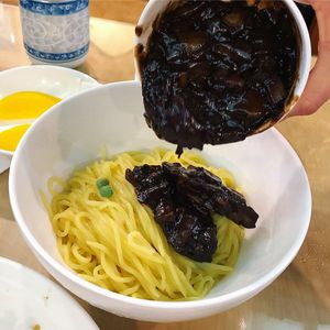짜장면  at Gawon - 가원 in Seoul