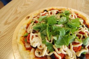 Vegetable pizza at Yammy Green in Busan