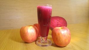 Detox Juice
Beet & Apple juice at Yammy Green in Busan