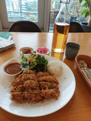  at Vegenarang in Busan