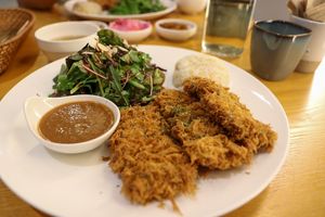 cutlet at Vegenarang in Busan