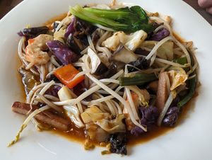 Noodles at Vegenarang in Busan