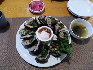 Mushroom rolls at Vegenarang in Busan