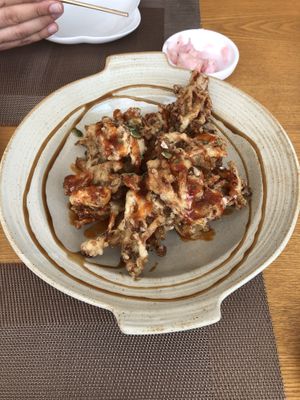 פטריות מטוגנות, שלמות at Vegenarang in Busan