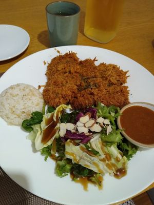 Black bean cutlets at Vegenarang in Busan