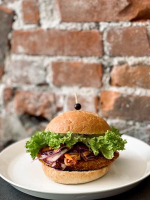 No Chicken Burger at Meatless District - Da Costabuurt in Amsterdam