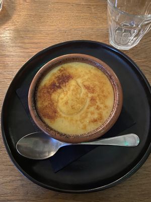 Passion fruit crème brûlée  at Meatless District - Da Costabuurt in Amsterdam