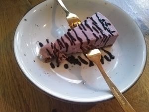 Blueberry cheesecake at Meatless District - Da Costabuurt in Amsterdam
