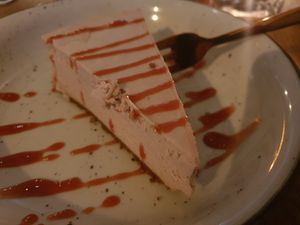 Strawberry cheesecake at Meatless District - Da Costabuurt in Amsterdam