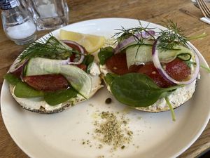 No-salmon bagel. Doesn’t taste like salmon, but has rich flavours.  at Meatless District - Da Costabuurt in Amsterdam