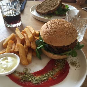 MD Burger at Meatless District - Da Costabuurt in Amsterdam