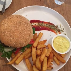 meatless district burgers  at Meatless District - Da Costabuurt in Amsterdam