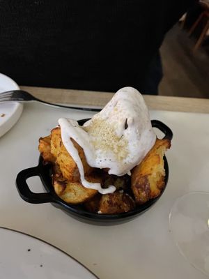 Smashed potatoes   at Meatless District - Da Costabuurt in Amsterdam