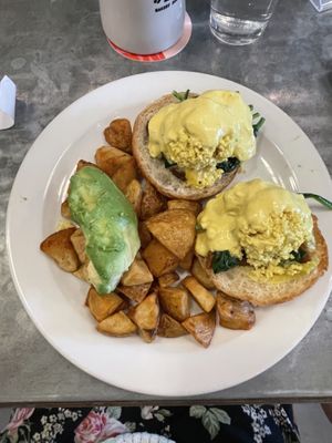 Eggs Benedict at Sticky Fingers Diner in Washington