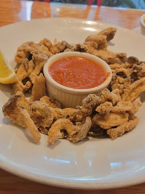 Oyster mushroom calamari at Sticky Fingers Diner in Washington