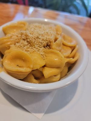  at Sticky Fingers Diner in Washington