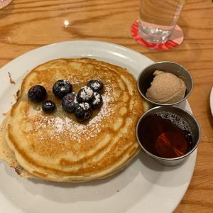   at Sticky Fingers Diner in Washington