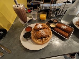  at Sticky Fingers Diner in Washington