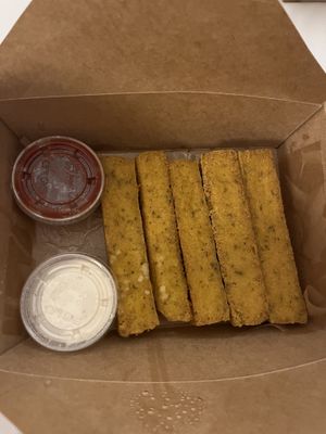 Polenta friess  at Sticky Fingers Diner in Washington