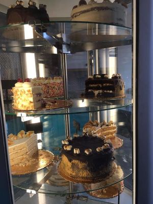 Cakes at Sticky Fingers Diner in Washington