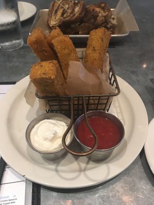 Polenta Fries at Sticky Fingers Diner in Washington