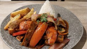 Lomo saltado at Sattva by Govinda in Aguas Calientes