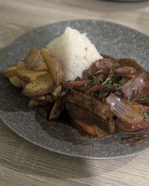 Lomo Saltado (Traditional) - 45,9 PEN at Sattva by Govinda in Aguas Calientes