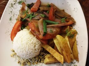 Lomo salteado con arroz at Sattva by Govinda in Aguas Calientes