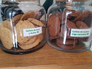 Cookies at BeBo Cold Press in Barcelona