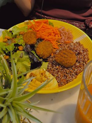  at BeBo Cold Press in Barcelona