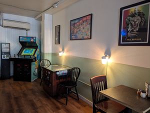 interior at Atlas Pizza - Division St in Portland