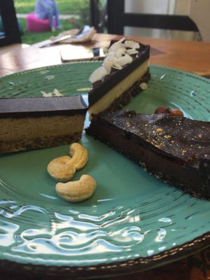 Raw cakes, best I’ve had! And I’ve tried a few😄 at Bistraw Zdravo Zivo in Skopje