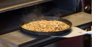 Fresh out of the oven at Zodiac Pizza in Munich