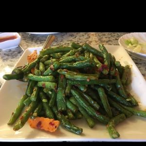 green Bean dish at Yuan Su Vegetarian in Portland