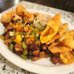 Diner Combo 4 at Yuan Su Vegetarian in Portland