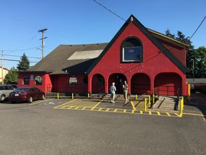 Restaurant  at Yuan Su Vegetarian in Portland