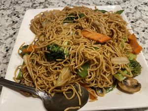 Chow mein  at Yuan Su Vegetarian in Portland