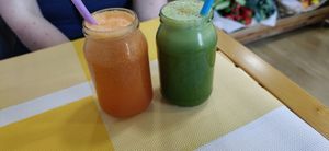 Sunny Face and Green Shadow at Happy Belly / Eat Smart in Tirana