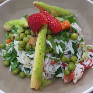 Lunch at Happy Belly / Eat Smart in Tirana