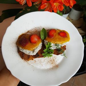 So good to be vegan at Happy Belly / Eat Smart in Tirana