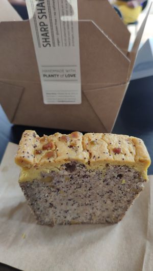 Lemon cake at Sharp Sharp Food in Barendrecht