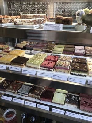 Plaatjes at Sharp Sharp Food in Barendrecht