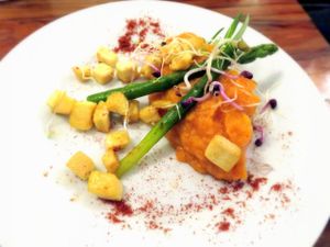 Mashed sweet potatoes with vegetables at Vegana Indiana in Vienna