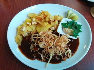 Zwiebelrostbraten at Vegana Indiana in Vienna