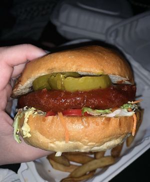 Vegan Nashville chicken sandwich  at Vauxhall in Huntington