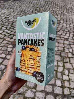 Pancake mix 🥞 at Green Beans in Lisbon